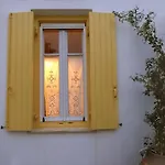 Amberi Tinos In Appartement *
