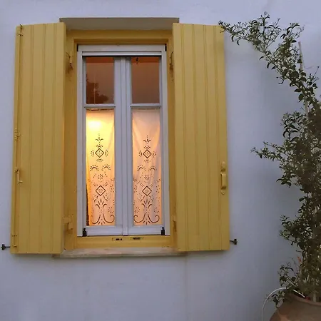 Amberi Tinos In 아파트 *