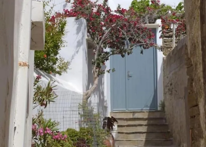 Amberi Tinos In Pánormos